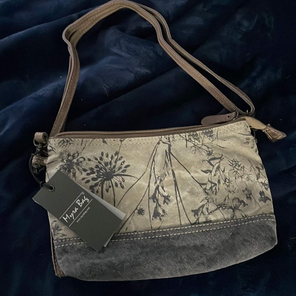 New with tags Myra small crossbody